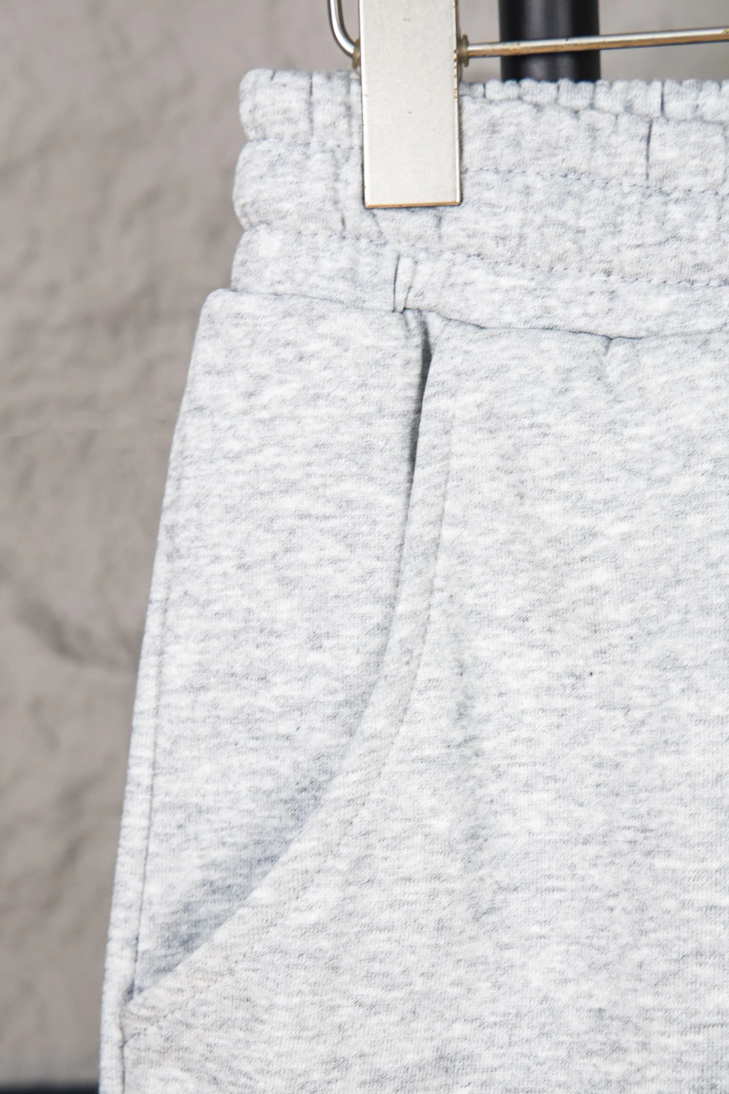P140 Ralph Lauren/Ralph Lauren basic pony embroidered logo shorts for men and women, pure cotton fabric, easier to wear, more comfortable and less bulky than ordinary fabrics, threaded and dyed, classic pony embroidered logo, cross stitching details on the neckline, three-needle and five-thread workmanship throughout the body, complete accessories, how to wear any style, easy to control, casual matching, full of design, simple and must-have style! Color: Black White Navy Gray Size: S-XL